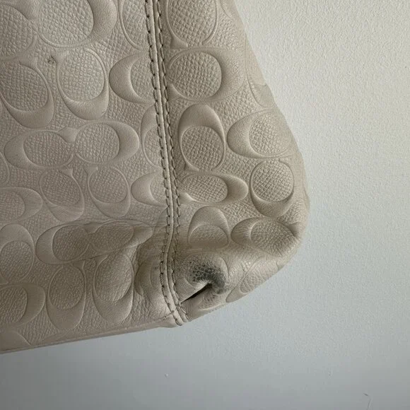 Coach Lexy Embossed Cream Leather Shoulder Bag - Picture 9 of 10
